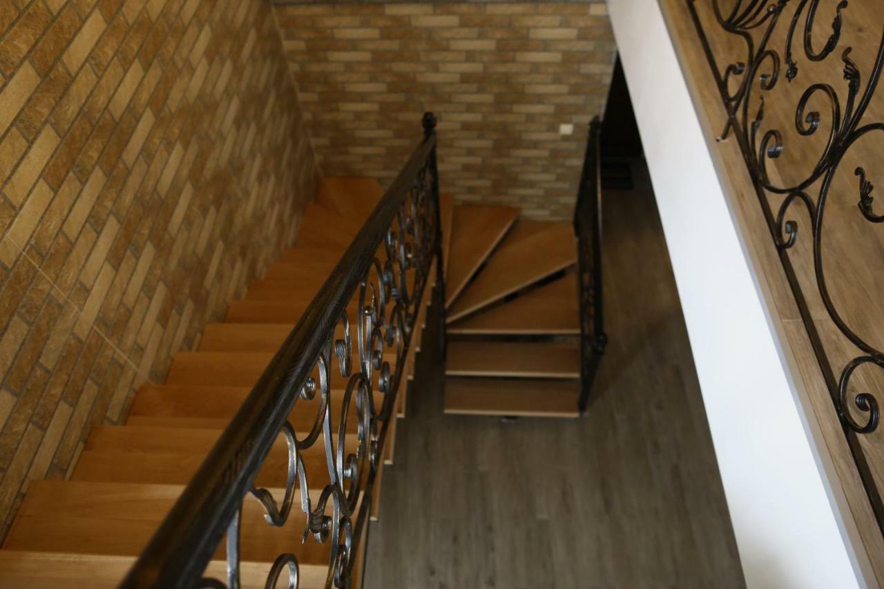 Ia'S Guest House Kazbegi Dış mekan fotoğraf