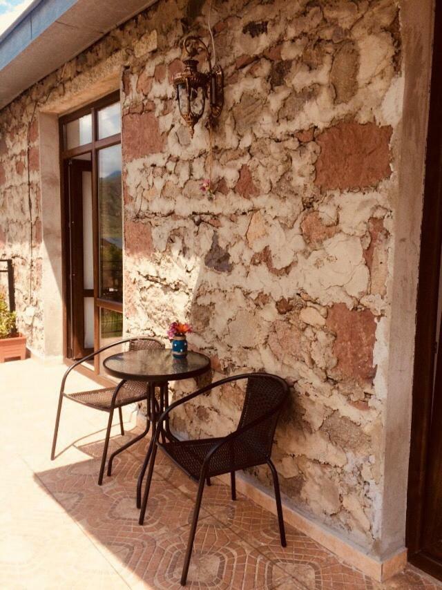 Ia'S Guest House Kazbegi Dış mekan fotoğraf